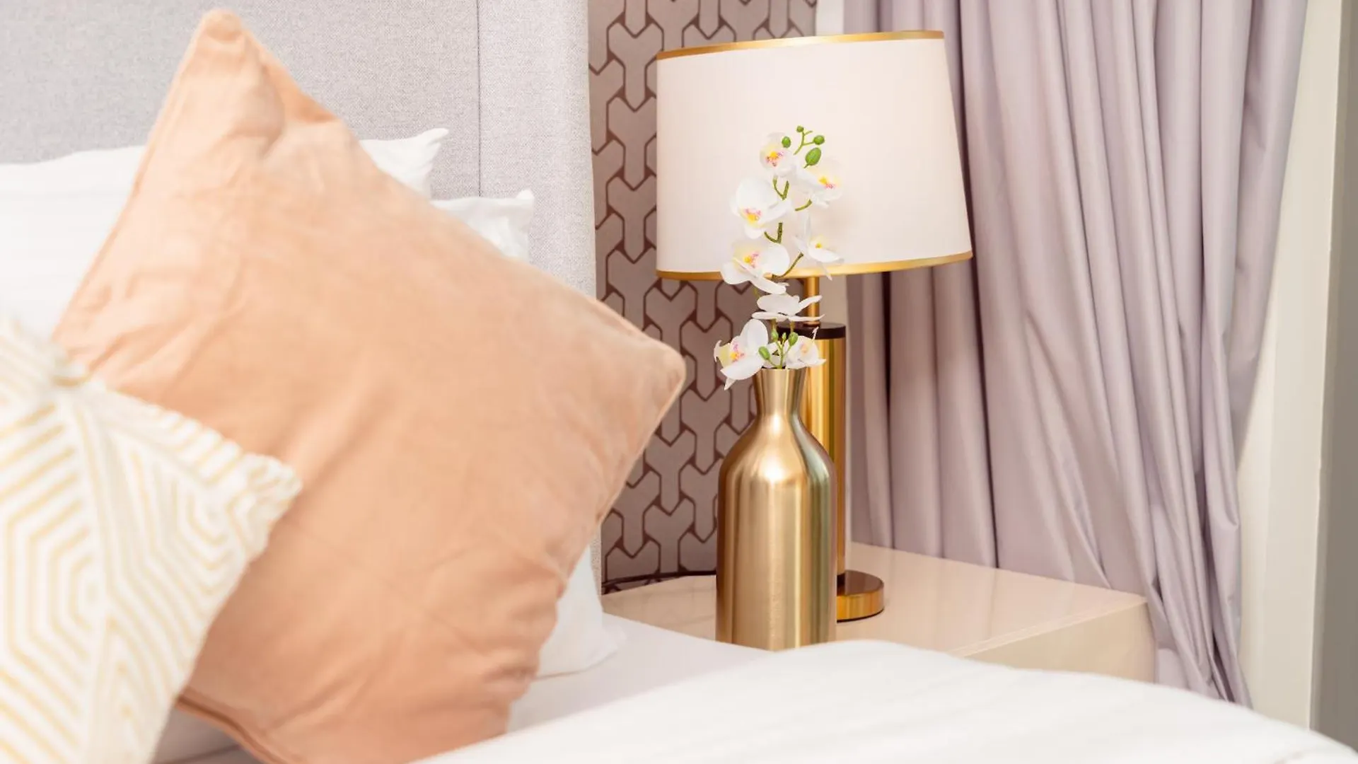 Elite Royal Apartment - Sky Series - Full Burj Khalifa & Fountain View - Noble Dubai